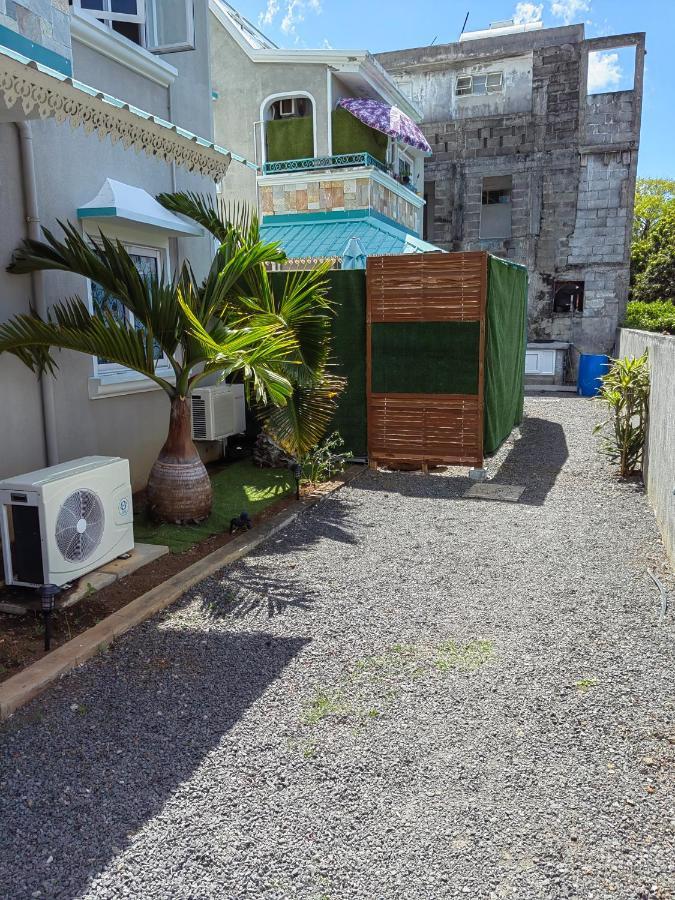 Villa Piscines Privees Et Chauffees, Private Heated Pools Grand Baie Exterior foto